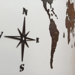دیوارکوب آماتیس طرح نقشه چوبی جهان نسخه 2023