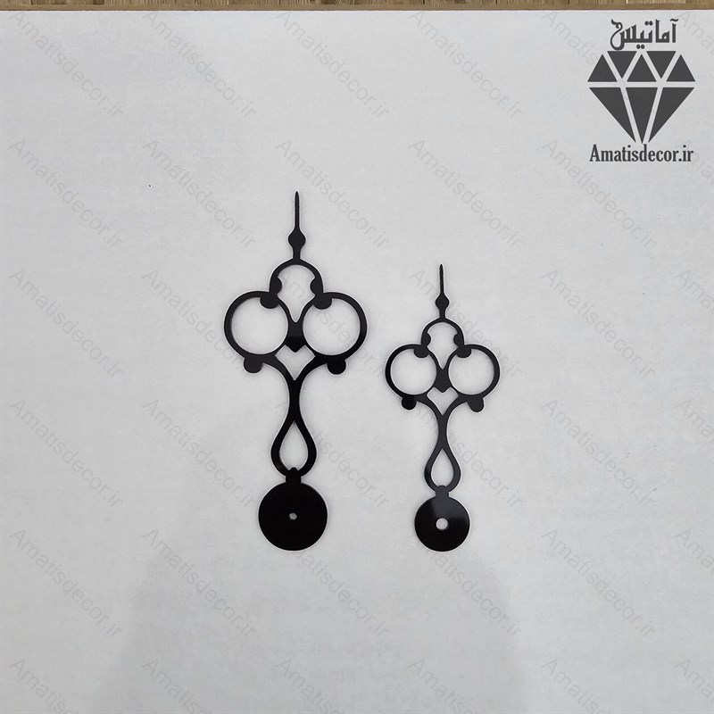 عقربه ساعت در سه رنگ طلایی و نقره ای و مشکی کد 109